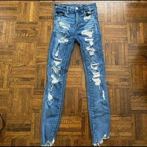 American Eagle High rise Ripped Jeans